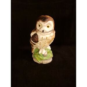 Vintage Barn Own Ceramic Figurine 5.75"